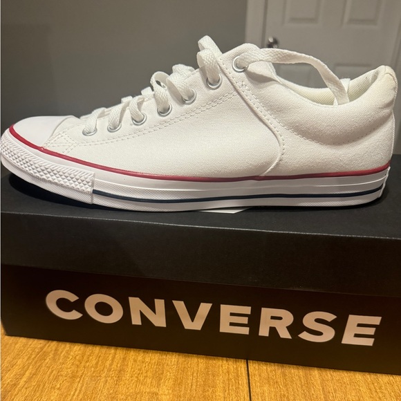 Converse - Picture 7 of 7